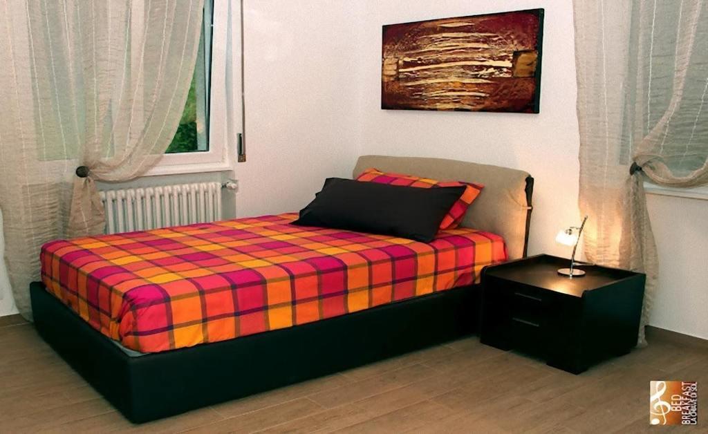 B&B La Chiave Di Sol Como Luaran gambar